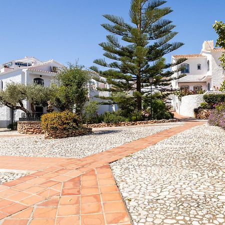 Capistrano Village B, 1 Bedroom + Free Wi-Fi Nerja Luaran gambar