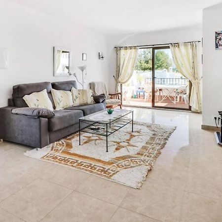 Capistrano Village B, 1 Bedroom + Free Wi-Fi Nerja Luaran gambar