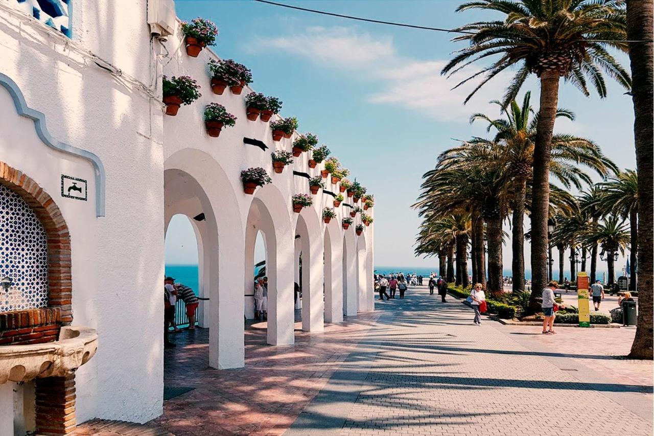 Capistrano Village B, 1 Bedroom + Free Wi-Fi Nerja Luaran gambar