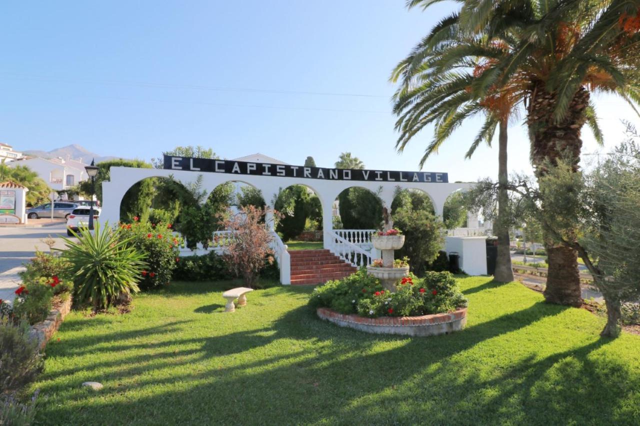Capistrano Village B, 1 Bedroom + Free Wi-Fi Nerja Luaran gambar