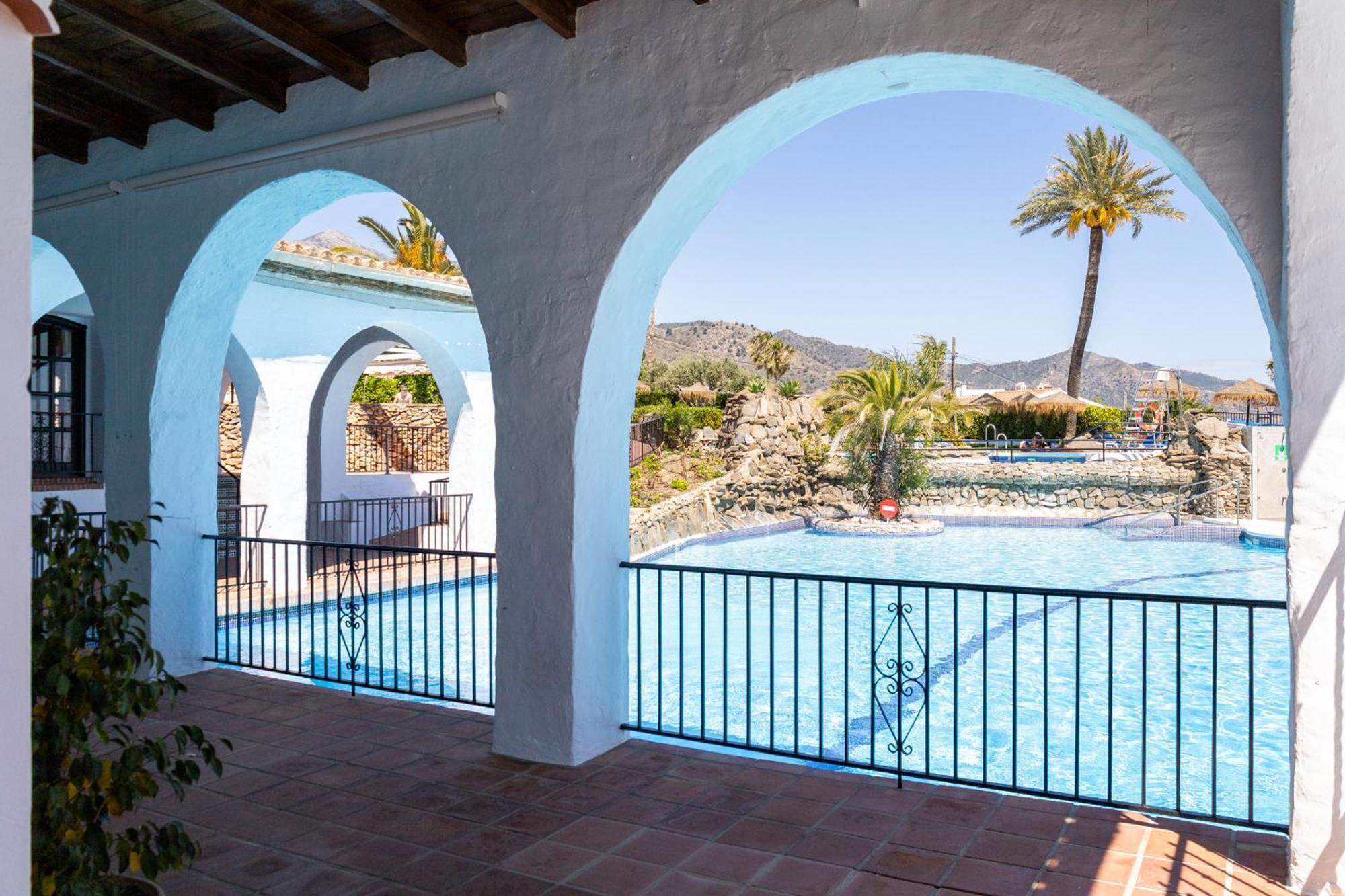 Capistrano Village B, 1 Bedroom + Free Wi-Fi Nerja Luaran gambar